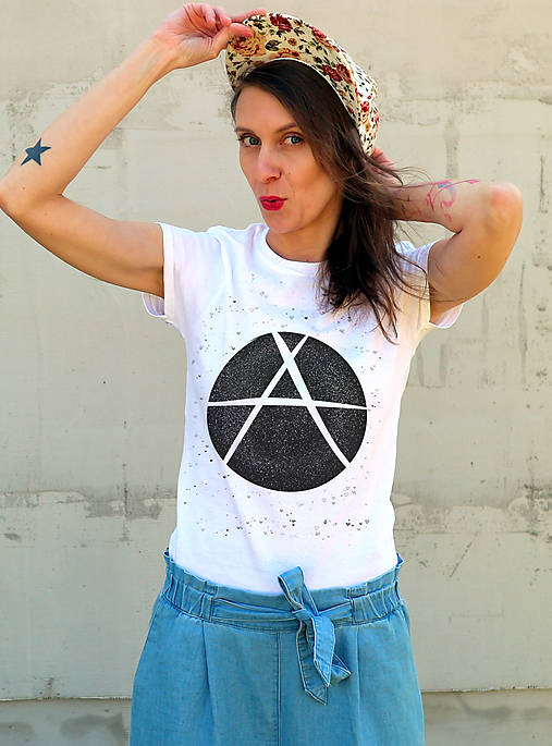 Topy, tričká, tielka - Dámske tričko - Anarchy is Love (XS/S) - 10653066_