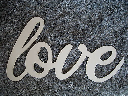 Dekorácie - Nápis na želanie - love 55x30 cm - 10682233_