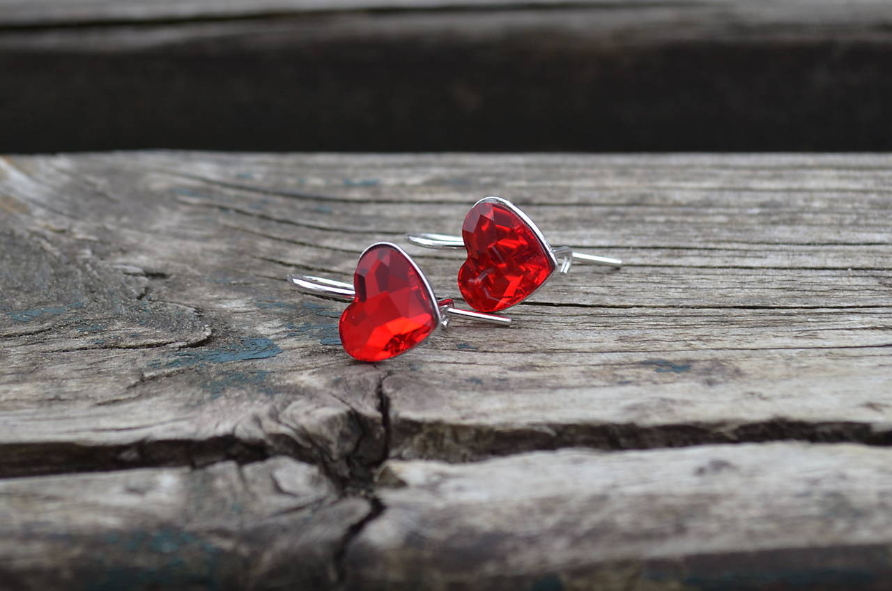 Swarovski srdcia Valentínky rhodiované Ag náušnice