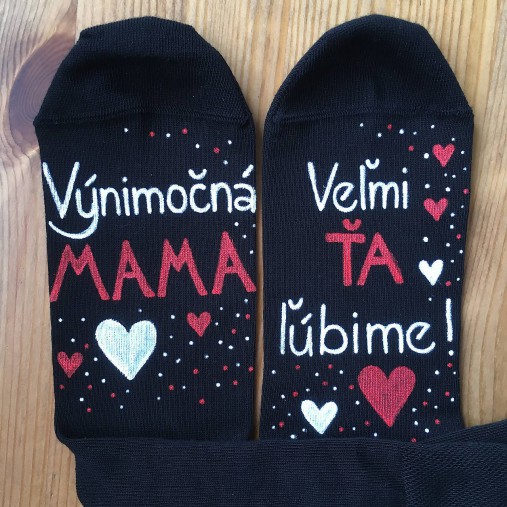 Maľované  ponožky pre výnimočnú MAMU (čierne v bielo červenej)