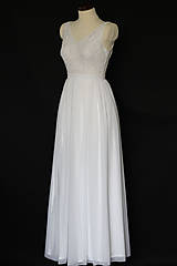 Šaty - Svadobné šaty na ramienka z elastického tylu - 10694968_