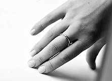 Prstene - Elegantný pozlacený prsten Gold Lars - 10694915_