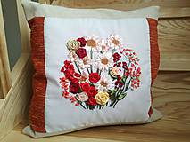 Úžitkový textil - Vankúš so vzorom kvetín (Rozkvitnuta záhrada) - 10694283_