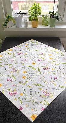 Úžitkový textil - Obrusy - kvetové     štvorce (Jarné kvety 80x80) - 10696506_