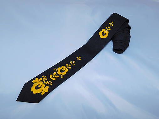Ručne vyšívaná kravata (Žltá)