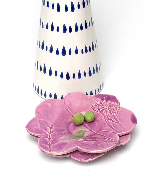 tanierik fialový kvet s vtáčikom  (veľkosť L 14-17 cm)