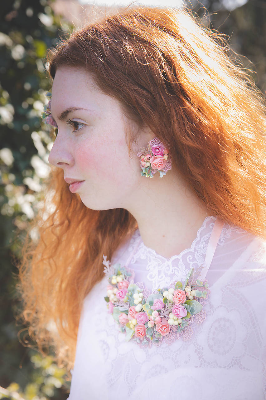 Kvetinové náušnice "dotyky nesmelé" 