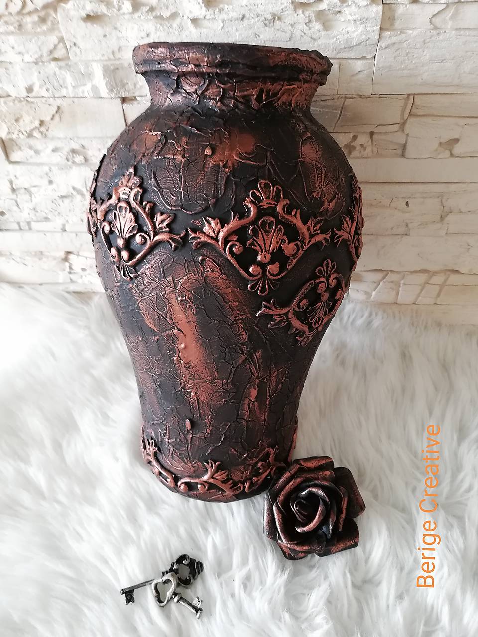 Váza Roza