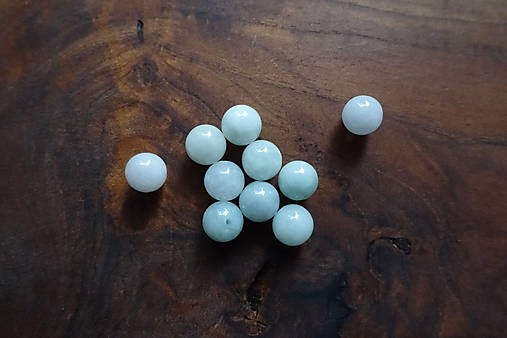 Minerály - Nefrit s. 10mm - 10740615_