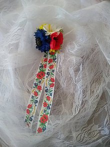 Svadobné pierka - svadobné pierko pre rodičov s lúčnymi kvetmi - 10744060_