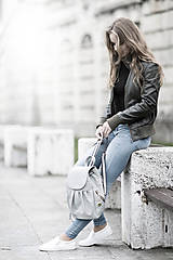 Batohy - Luxusný kožený ruksak z pravej hovädzej kože v šedej farbe - 10744978_