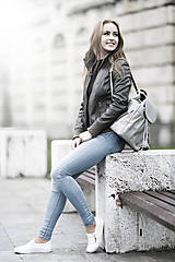 Batohy - Luxusný kožený ruksak z pravej hovädzej kože v šedej farbe - 10744980_