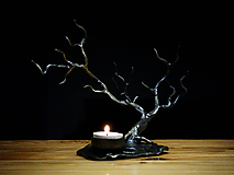 Svietidlá - Svietnik na čajovú sviečku v tvare stromu - 10747391_