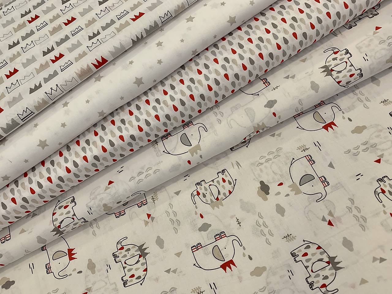 Bavlnene latky dovoz Francúzsko -sloníky