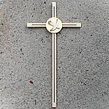 Dekorácie - Drevený kríž s holubicou k Birmovke - 10758424_