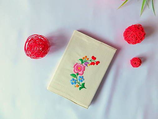 Papiernictvo - Obal na zošit/knihu A5 - 10770674_