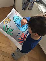 Úžitkový textil - vankúš z detskej kresby - 10769436_