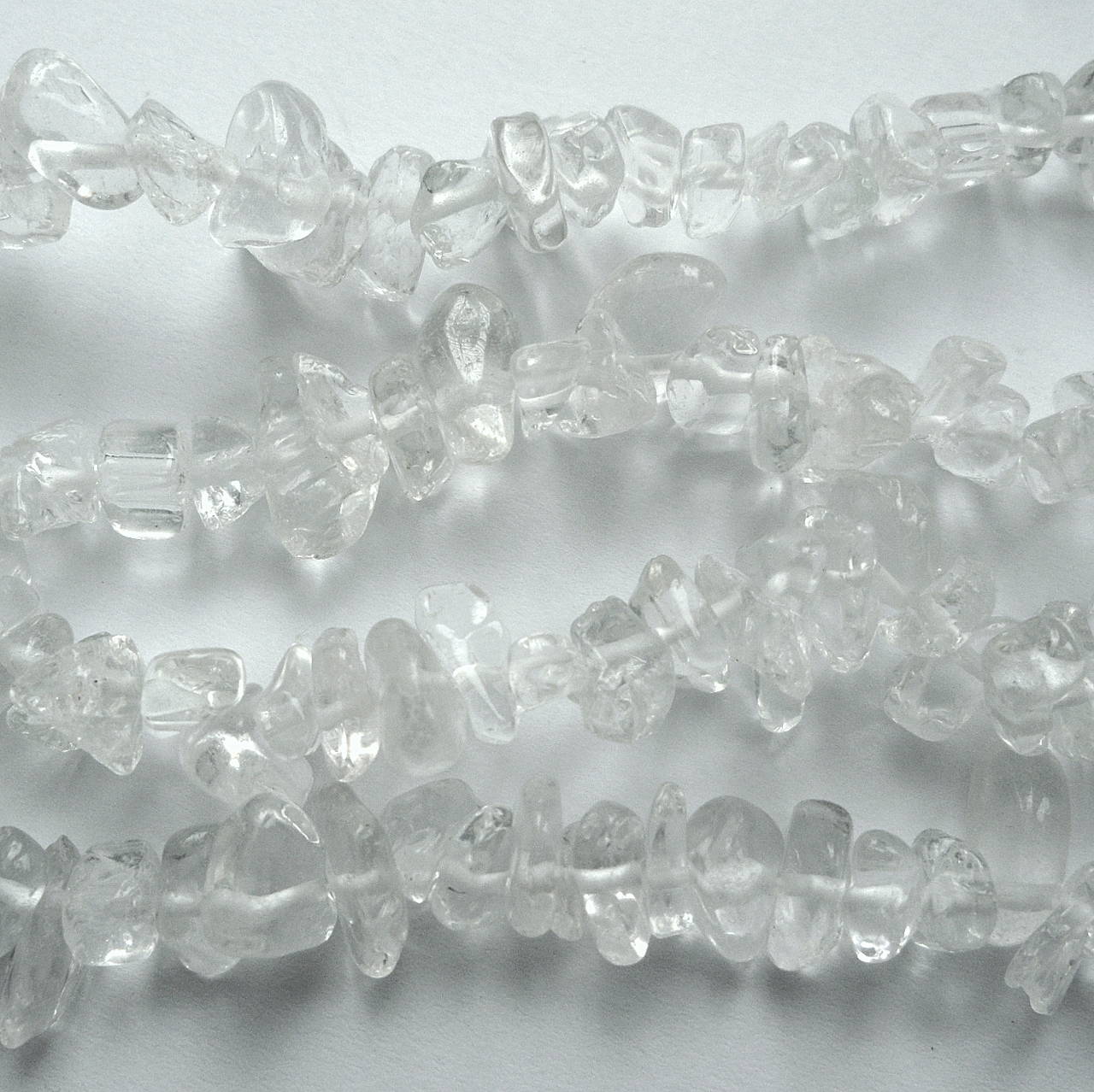 Minerály-zlomky-návlek (Krištáľ-cca 80cm)