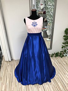 Šaty - Ružovo-modré šaty s folklórnym vzorom - 10778722_