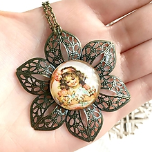 Náhrdelníky - Flower Bronze Filigree Necklace / Starobronzový vintage náhrdelník s ornamentmi v tvare kvetu /H0006 - 10790607_