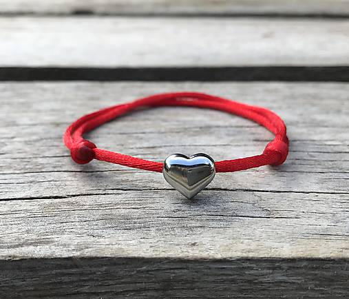 Náramky - Náramok so srdiečkom z nerezu  - 10809519_