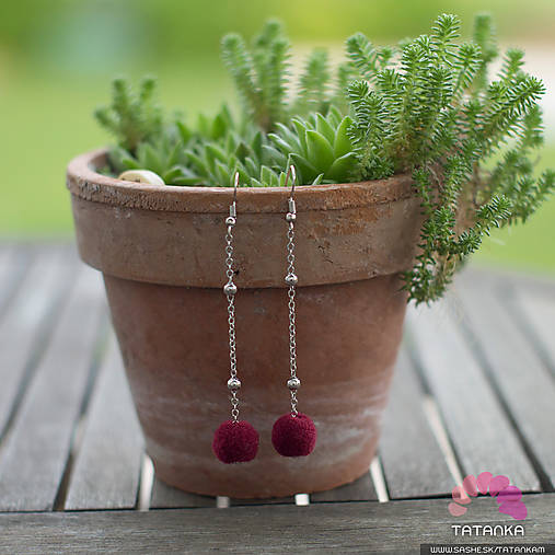 Náušnice - Naušničky na retiazke (vínové) - 10815366_