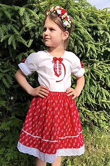 Detské oblečenie - Dievčenský kroj v červenom - 10825142_