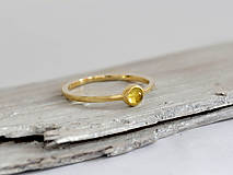 Prstene - 585/1000 zlatý prsteň s prírodným citrínom - 10835640_