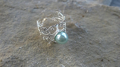 Prstene - Filigránový prsteň s perlou (farba kovu striebro, svetlo modrá perla, č. 2748) - 10837983_