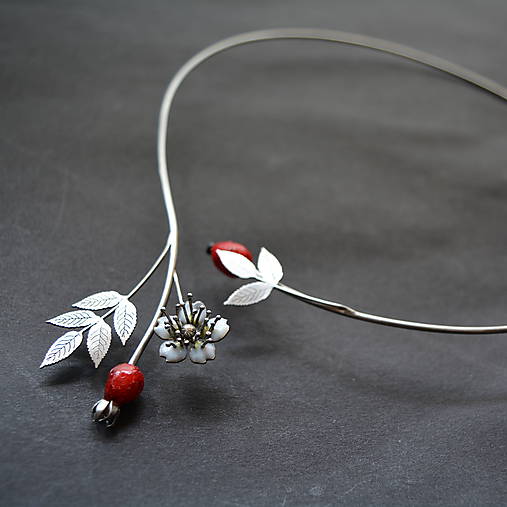 Náhrdelníky - Náhrdelník PET šípková ruža - 10843619_