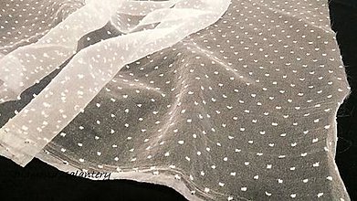 Textil - Tyl guličky biele - cena za 10 centimetrov - 10850334_