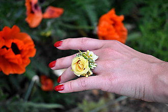 Prstene - prstýnek se žlutou růžičkou - 10850221_