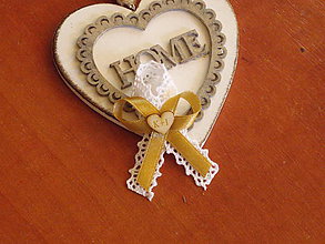 Svadobné pierka - Č.338 Pierka s krajkou, srdiečkom a iniciálkami - 10849740_