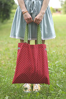 Nákupné tašky - Eko nakupovačka FILKI skladacia (červená s bielymi bodkami a zeleným uchom) - 10855219_