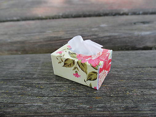  - Mini vreckovky pre Barbie (tyrkisovo-maslová + tmavoružové kvety) - 10858918_