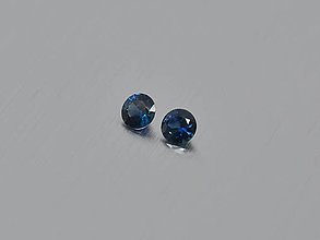 Minerály - ZAFÍR prírodný modrý okrúhly pár 3.7 mm NAHRIEVANÝ - 10867733_