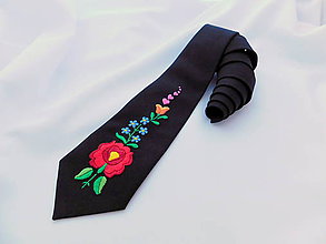 Pánske doplnky - Ručne vyšívaná kravata - 10868141_