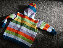 Detské oblečenie - chlapčenský pruhovaný svetrík - 10870701_