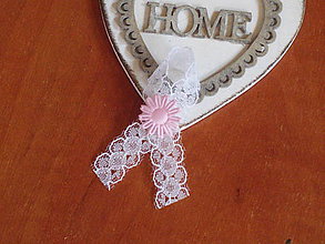 Svadobné pierka - Č. 349 Pierka s čipkou a ružovým kvietkom - 10872677_