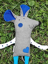 Myška myšička (Modré nohy)