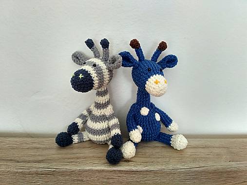 Hračky - Háčkované žirafky - 10892922_