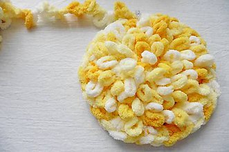 Úžitkový textil - Jemný a ľahučký okrúhly koberček "kučeravý" (Color/mix žltá) - 10900129_