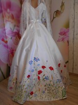 Šaty - Svadobné šaty s vlečkou " Maľované lúčne kvietky " (dámska listová kabelka, ručne maľovaná) - 10916351_