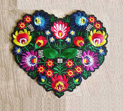  - Nažehľovačka veľká Kvetové srdce folk 21x19cm (NZ48) - 10923695_