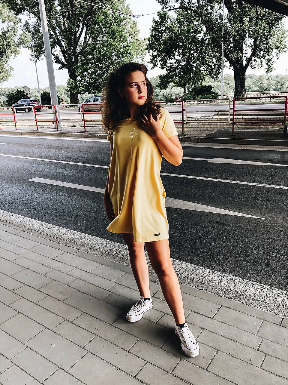 Šaty balónový strih M08-el-IO20 M dopredaj skladu