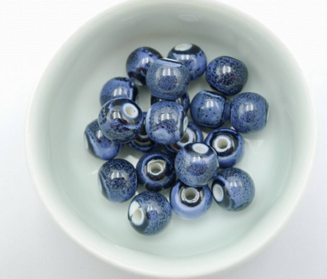 KE102 Keramická korálka 1 cm  (Čučoriedková)