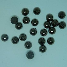 Iný materiál - 8 mm Našívacie kamienky polgule (kovový vzhľad) - 10945992_