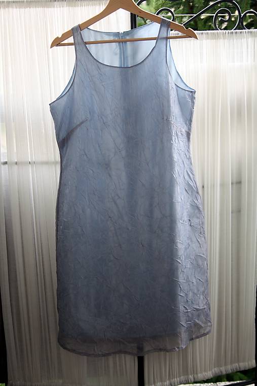 Šaty - Šaty. Šedostrieborné z jemného crash šifónu. - 10954436_