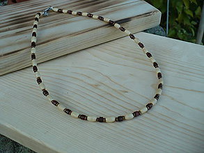 Náhrdelníky - pánsky náhrdelník drevený-oceľ (Béžová) - 10969678_