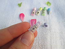 Hračky - AKCIA Mini balíček prírodnej kozmetiky pre Barbie (Nechtík lekársky) - 10976419_